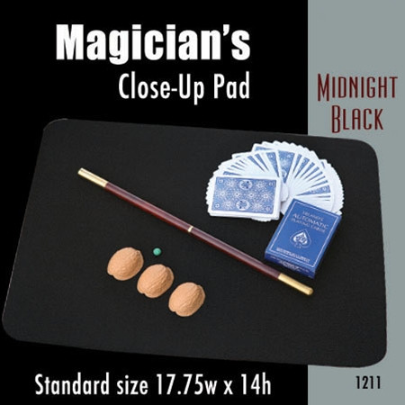 Standard Size Close-up Pad (Midnight Black) 17.75  x 14