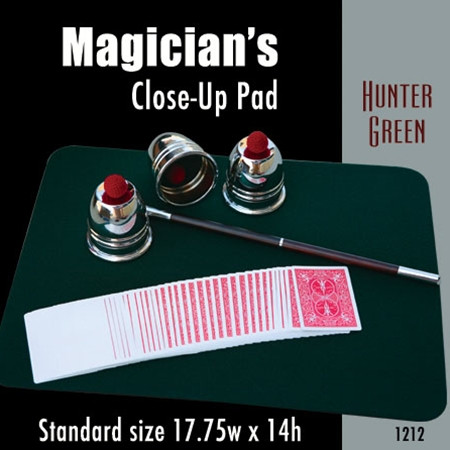 Standard Size Close-up Pad (Hunter Green) 17.75  x 14