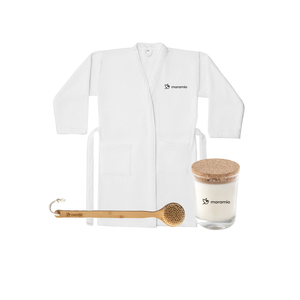 MOQ 50 - Wellness pack with 350g cotton bathrobe and bamboo shower brush MOQ 50 - Wellness pack with 350g cotton bathrobe and bamboo shower brush