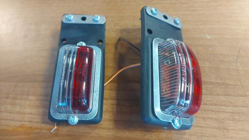 Marker lights pair €14
Bulbs not supplied 