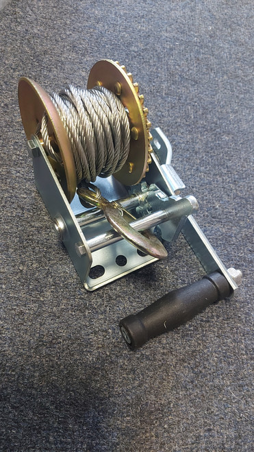 Winch 800lb €33
