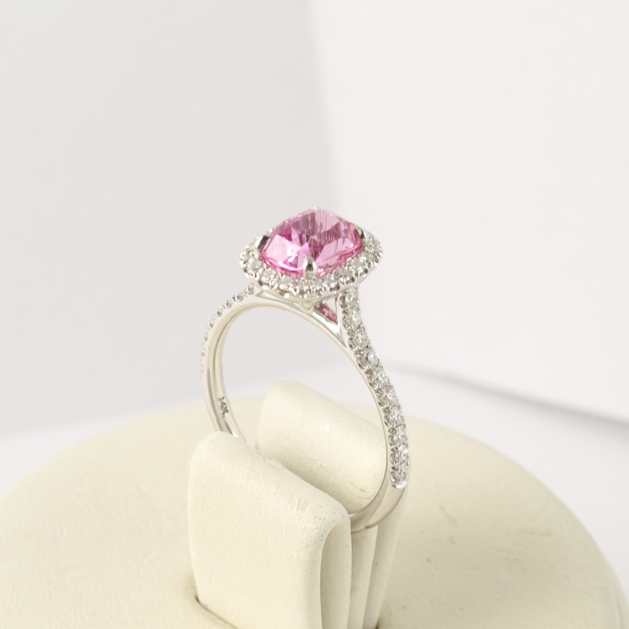 Pink Sapphire 2.02 Cts in 14Kt White Gold Ring Unheated Sapphire