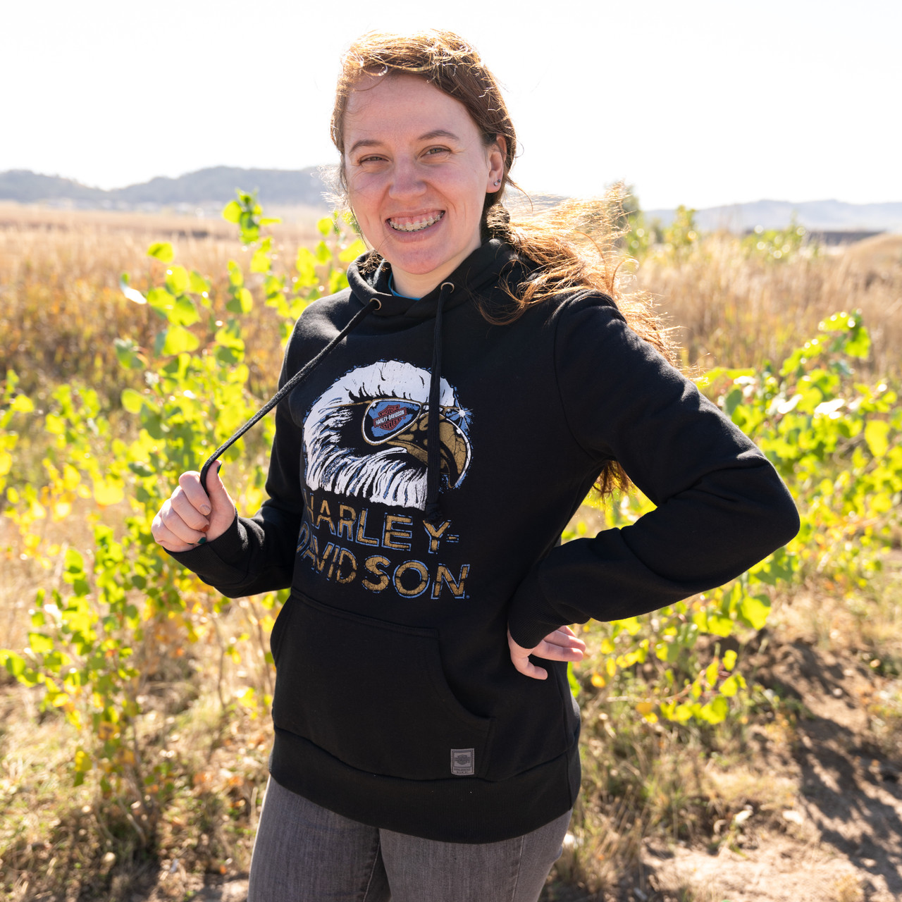 売れ筋商品|||ゲームデイ カットソー トップス レディース Women's Black Marquette Golden Eagles Studded Pullover Hoodie Black Women's Gameday Couture Black Marquette Golden Eagles