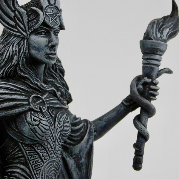 Hekate (Hecate) - Handcast Statue