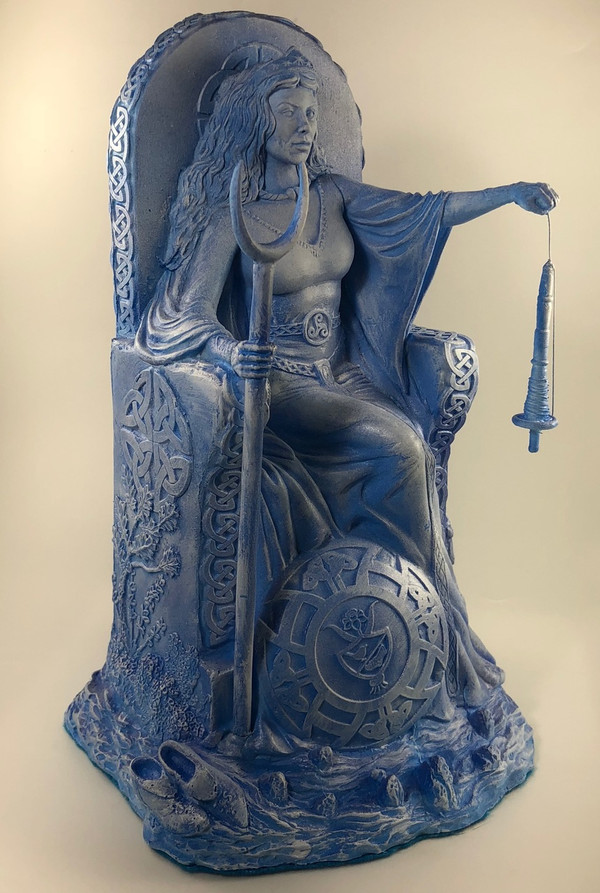 Arianrhod - Hand cast Statue