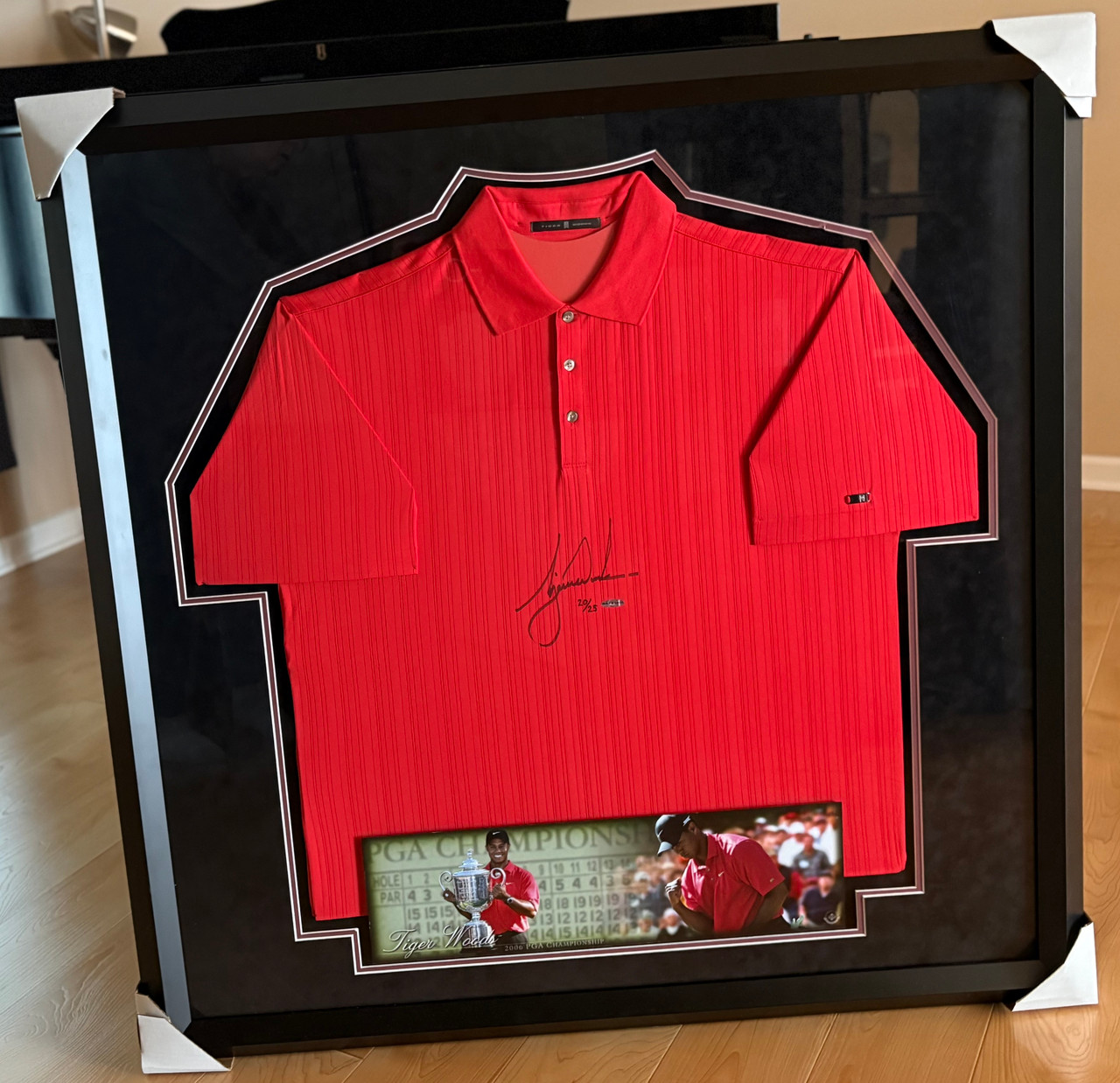 tiger woods red golf polo