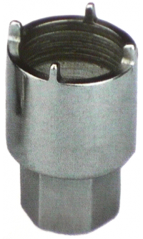 5765 -  Antenna Four Prong Socket Suits GM (current)
