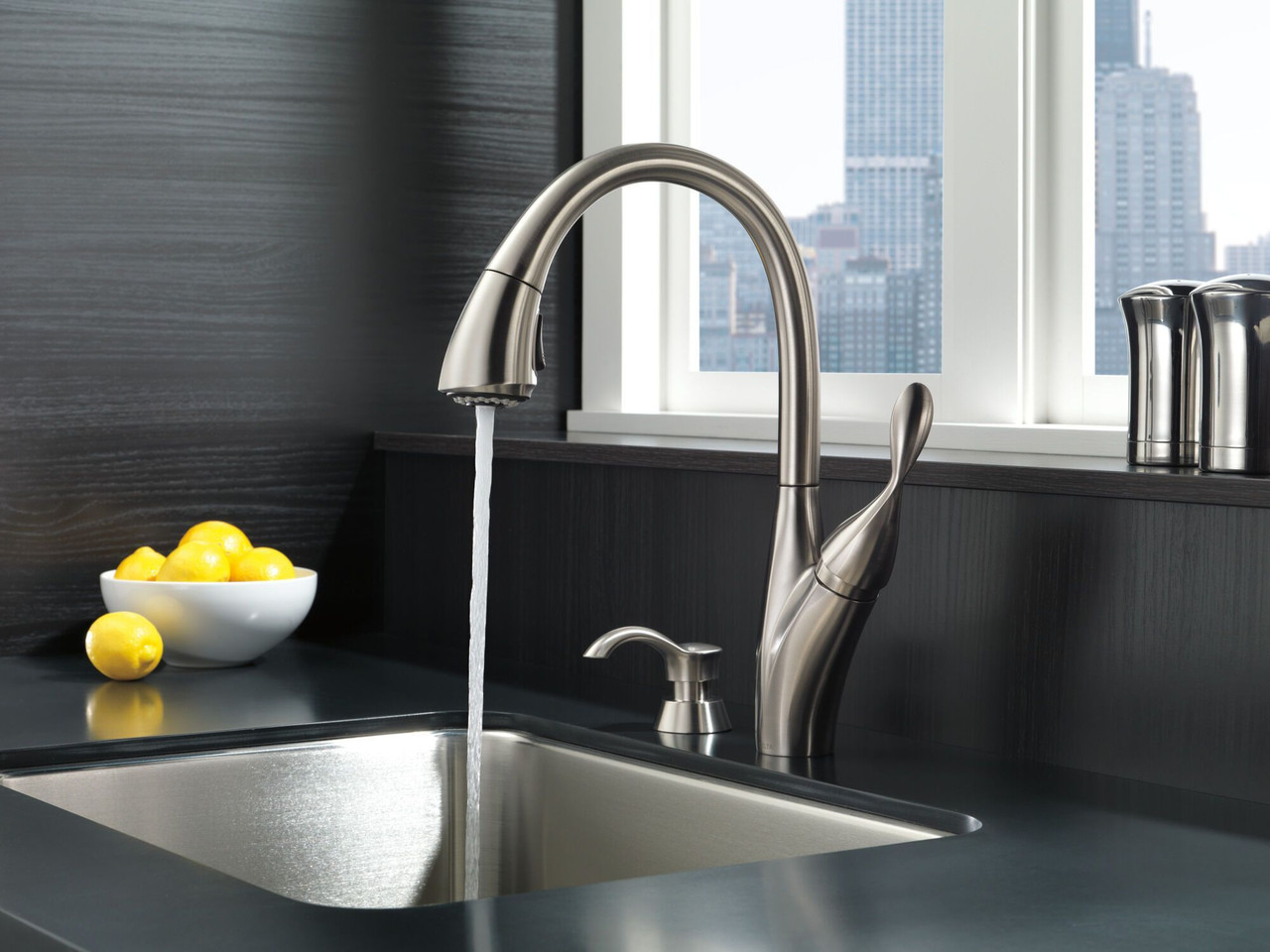 Delta 19932Z-SPSD-DST Berkley Single Handle Pull Down Kitchen Faucet with MagnaTite and Soap Dispenser, Spotshield Stainless