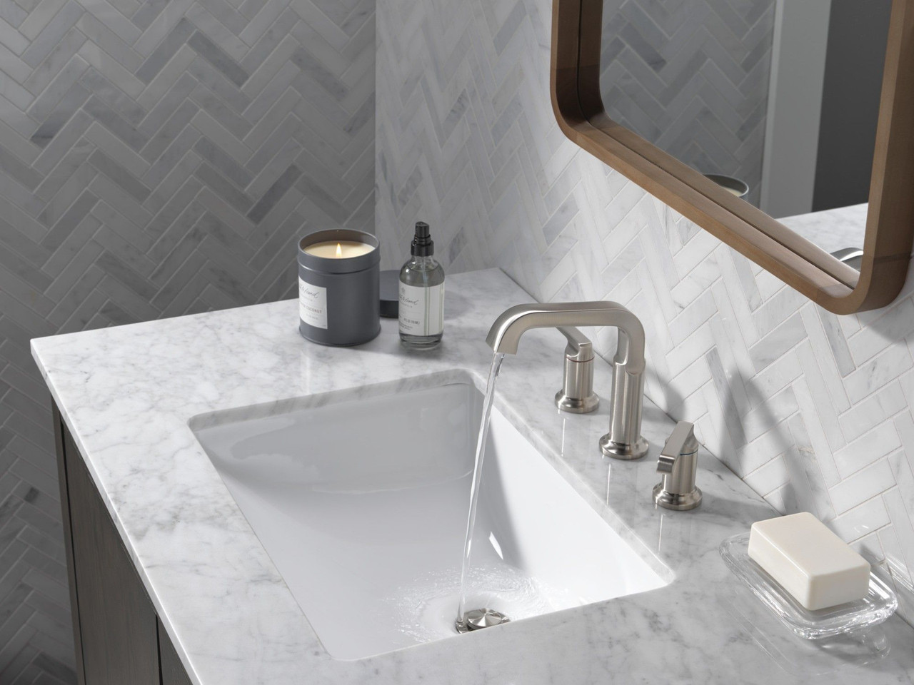 Delta 35589-SS-PR-DST Tetra Two Handle Widespread Bathroom Faucet, Lumicoat Stainless