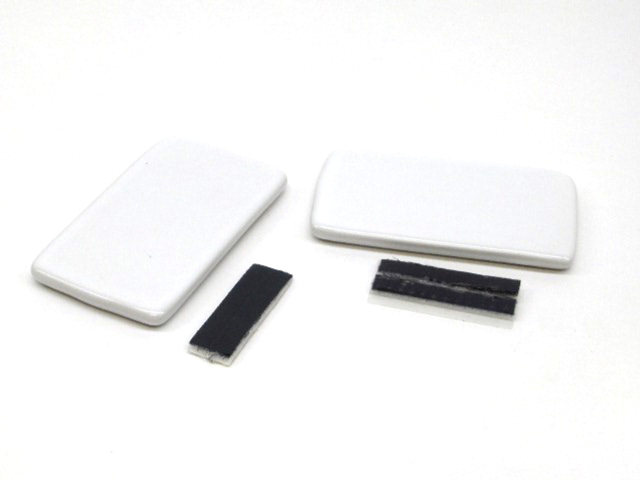 Side Plate (2 Pieces) with Velcro Tape for Carrollton and Pacifica Toilets in Cotton