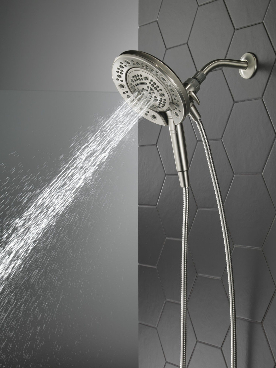 Delta 75687SN Universal Showering Components In2ition 7-Setting Two-in-One Shower, Satin Nickel