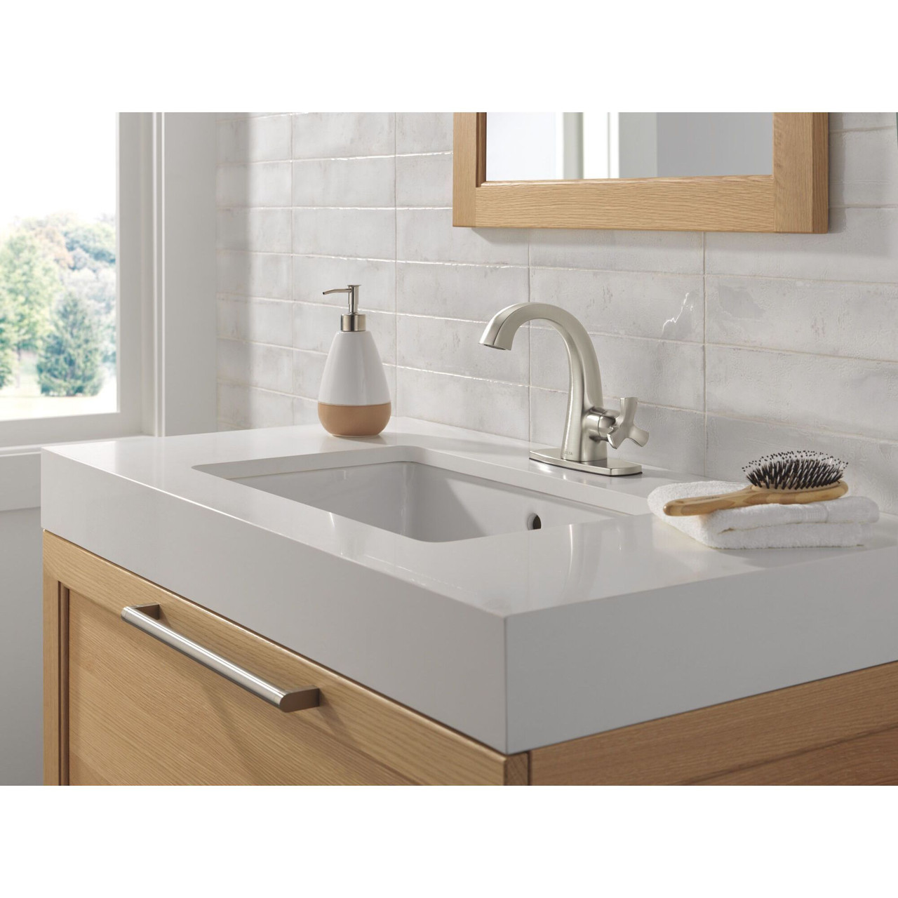 Delta 5776-SS-PR-MPU-DST Stryke 6.56-in x 6.00-in x 6.88-in Single Handle Bathroom Faucet, Lumicoat Stainless