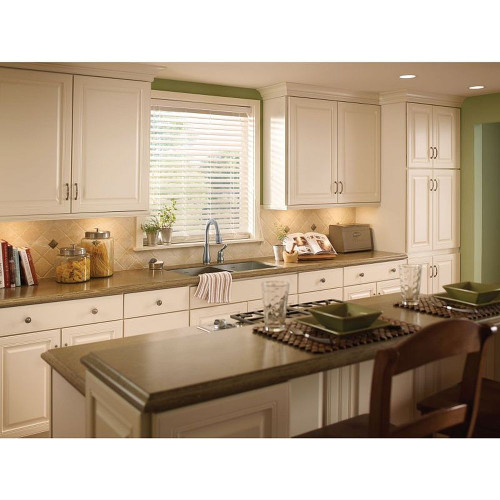 Single Handle Pull-Down Kitchen Faucet in Arctic Stainless