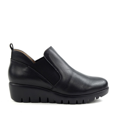 Wonders C-33176 Boot in Black Leather — Hanig's Footwear