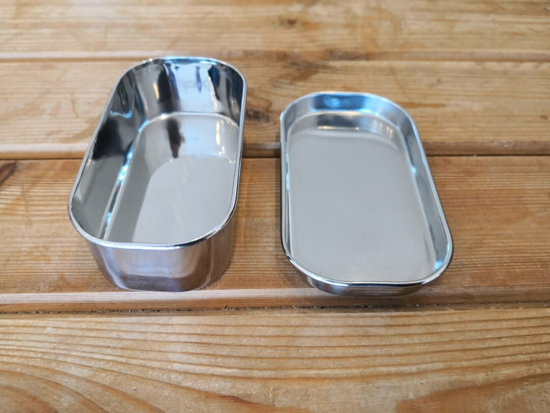 Stainless steel rectangular snack container