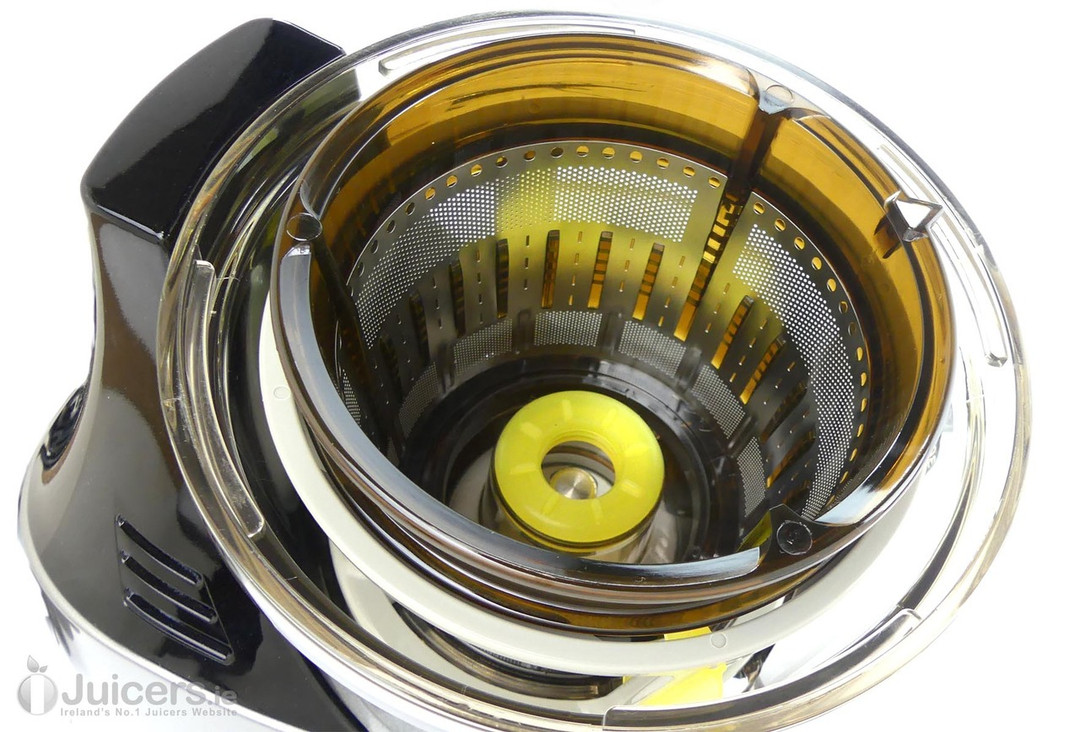 Omega VRT400HD Vertical Slow Juicer in Silver Juicers.ie