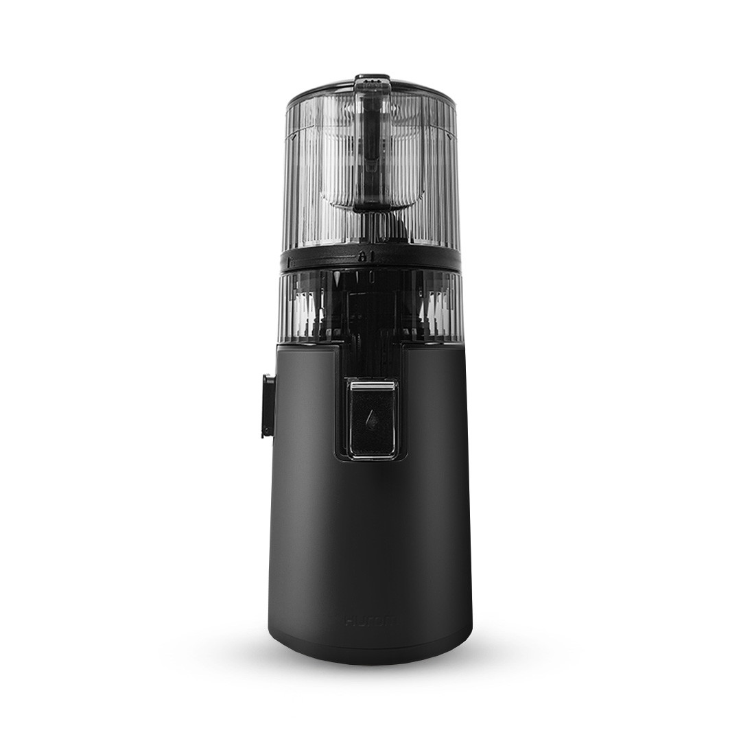 Hurom H70ST Self-Feeding Slow Juicer In Black