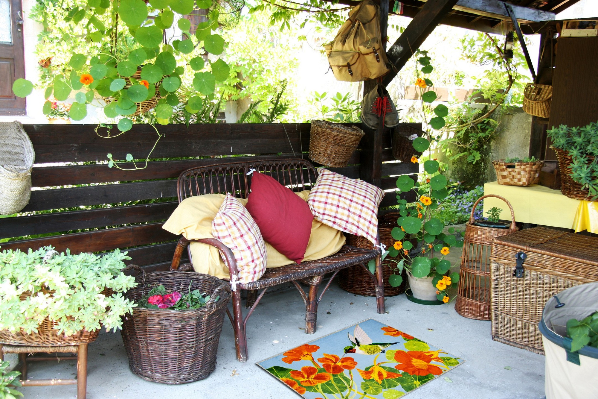 Nasturtiums & Ruby Throat Olivia's Home Accent Washable Rug 22" x 32"