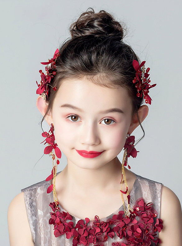 Red Hair Accessories Flower Wreath