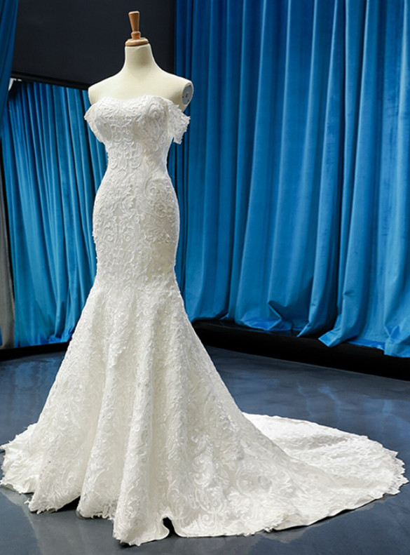 White Lace Appliques Off the Shoulder Wedding Dress