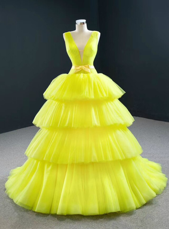 Yellow Ball Gown Tulle V-neck Pleats Prom Dress