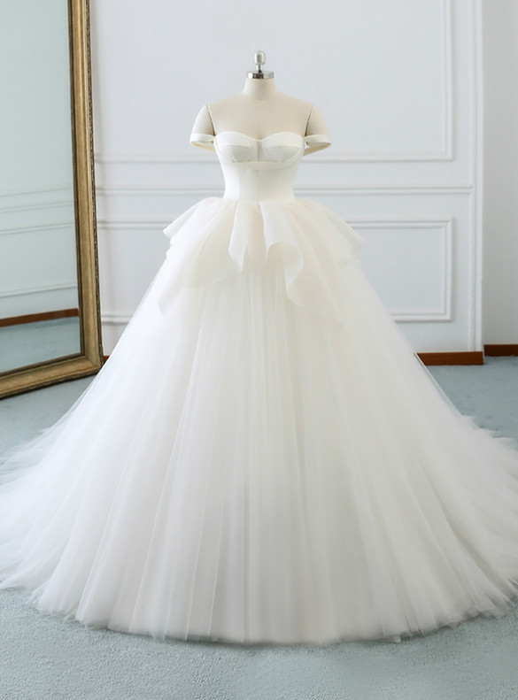 White Ball Gown Tulle Off the Shoulder Wedding Dress