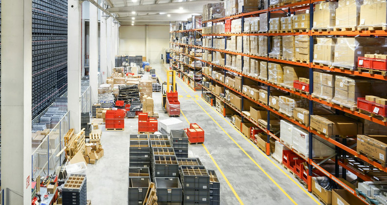 How to Build a Scalable Tape System for Fast-Growing Warehouses