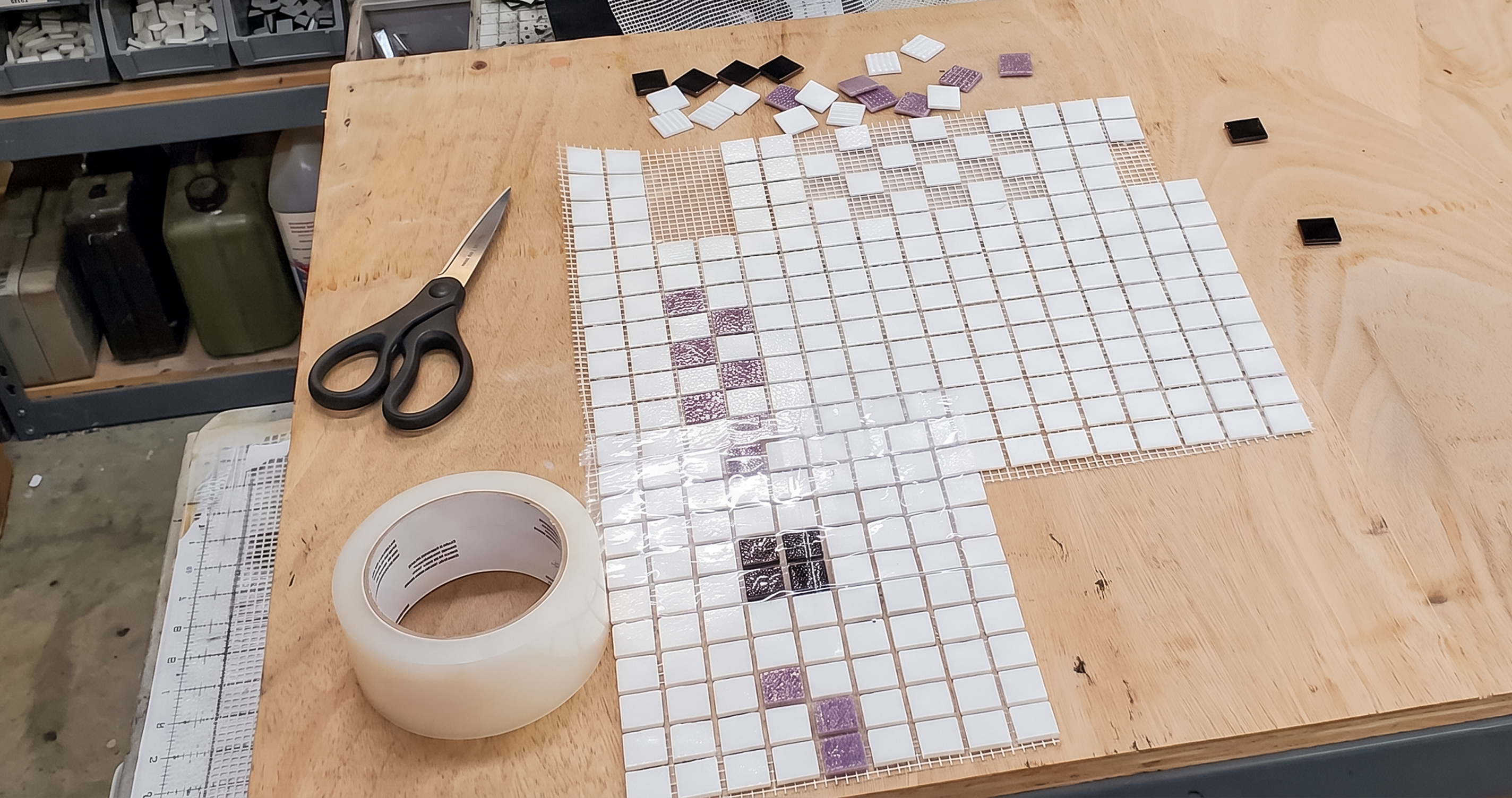 How Mosaic Tile Manufacturers Keep Sheets Intact From Fabrication to Job Site