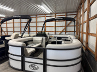 2025 Montego Bay Pontoon 2025 Montego Bay Pontoon