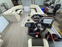 2026 Suncatcher Fusion 322RC2