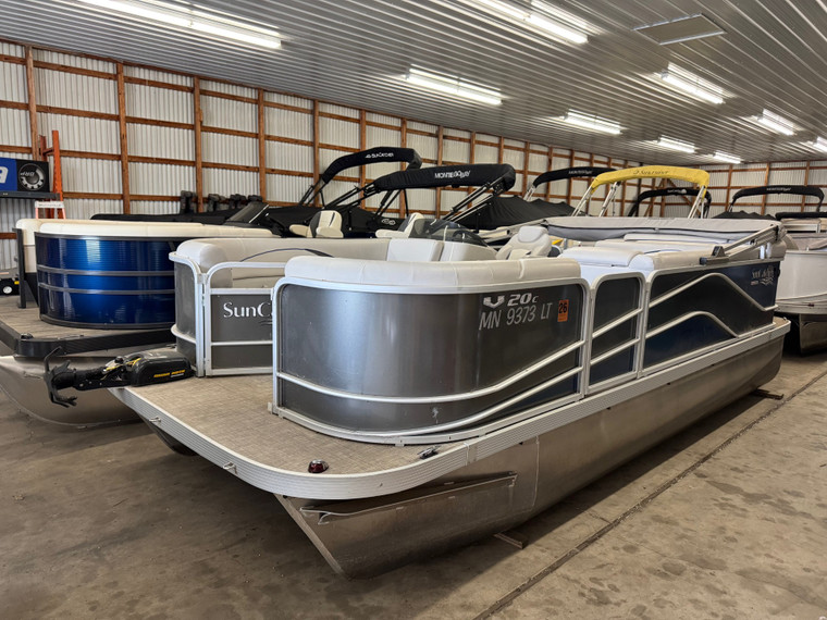 2018 Suncatcher G3 V20C pontoon