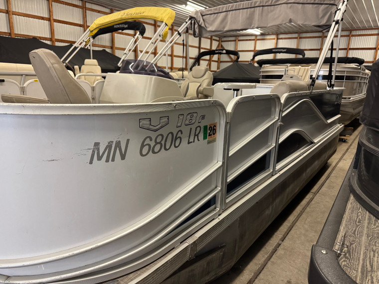 2017 Suncatcher G3 V18F