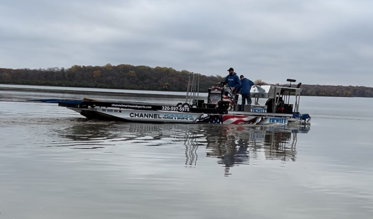 Channel Marine & Sports barge services near St. Cloud Minnesota for Lake Front