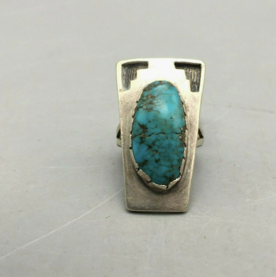NICE! An Older Hopi Ring by Dean Siwingyumptewa! Size 6