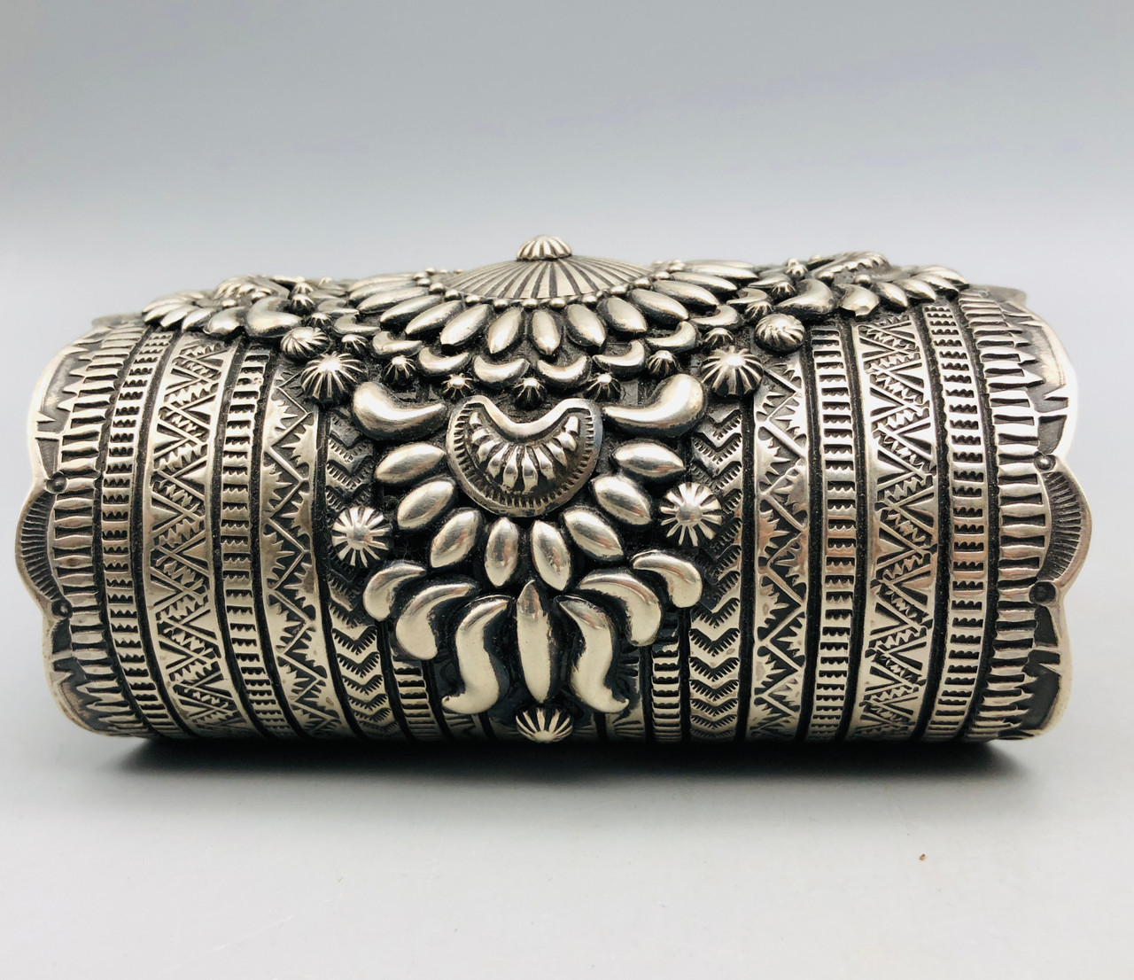 【darryl becenti】 bangle darryl becenti】 bangle Brilliant Contemporary Style Sterling