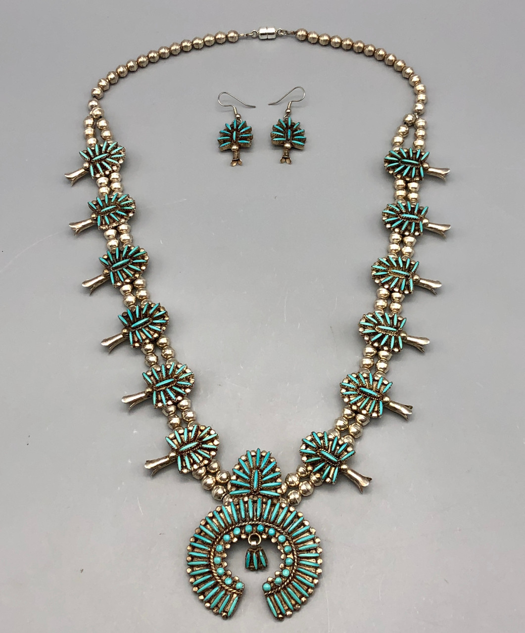 Zuni Needle Point Squash Blossom Necklace Set