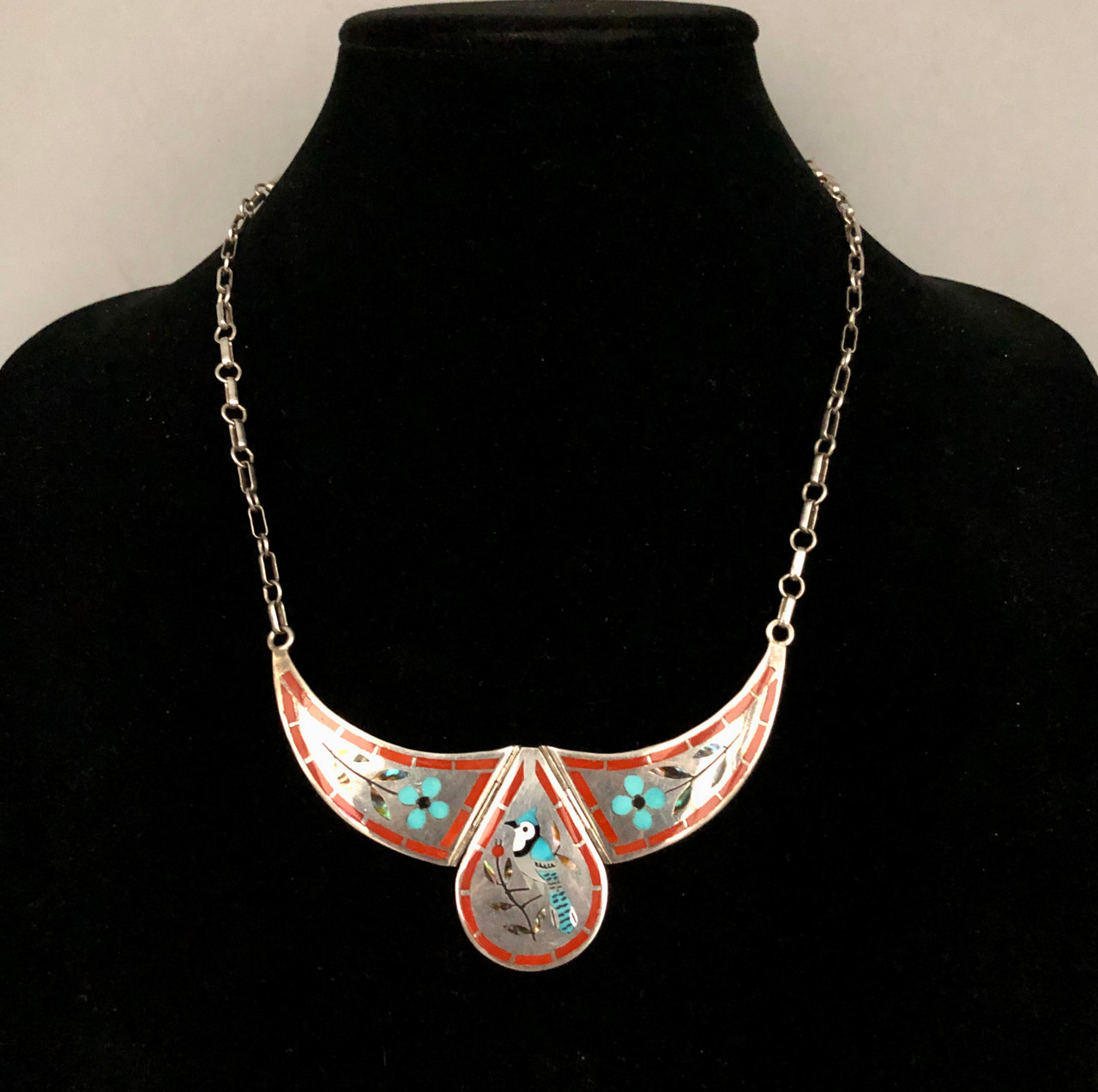 Stylish Dennis and Nancy Edaakie Blue Jay Inlay Necklace