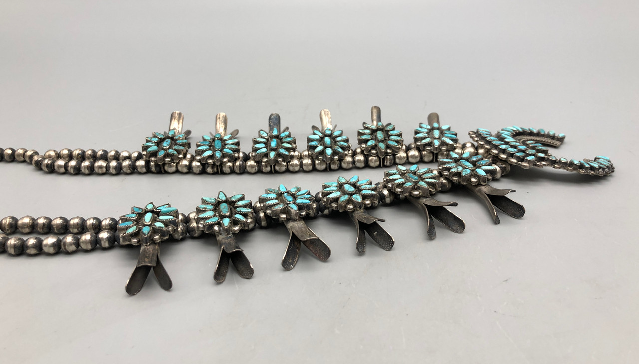 Outstanding Victor Moses Begay Turquoise Cluster Squash Blossom