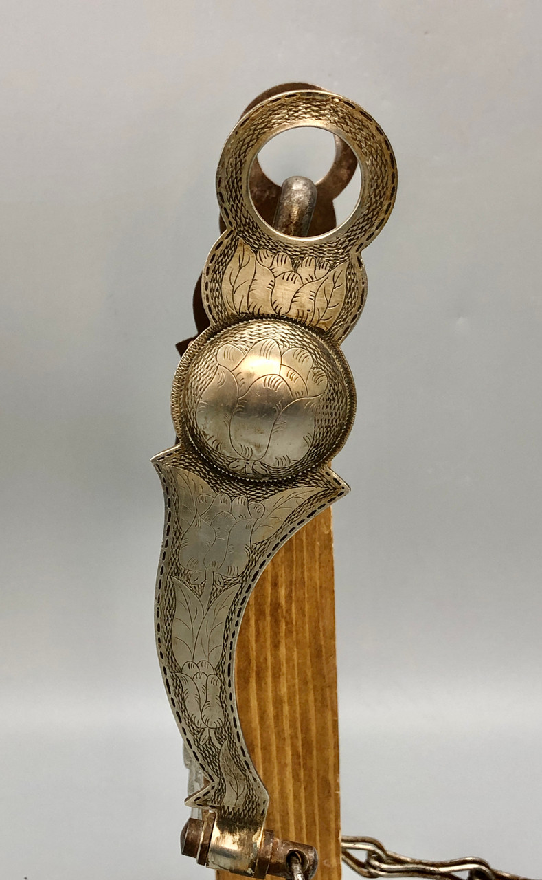 Ornate Pattern Walla Walla Prison Bit with Halfbreed Mouth and Rein Chains