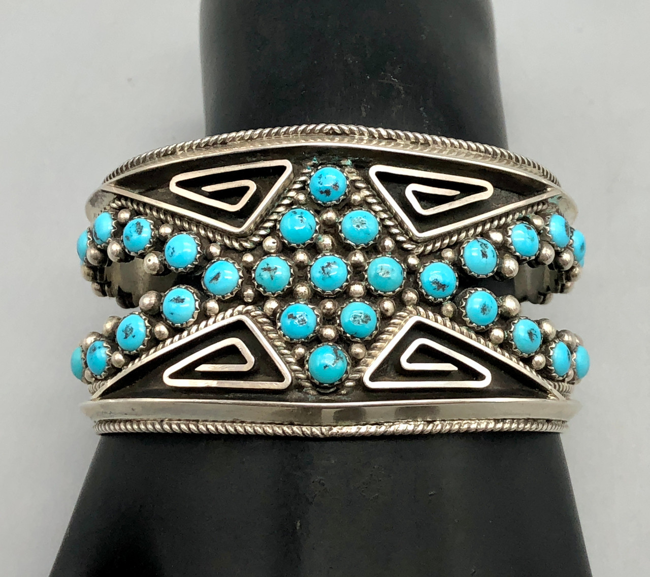 Stylish Cluster Bracelet by Billy Betoney