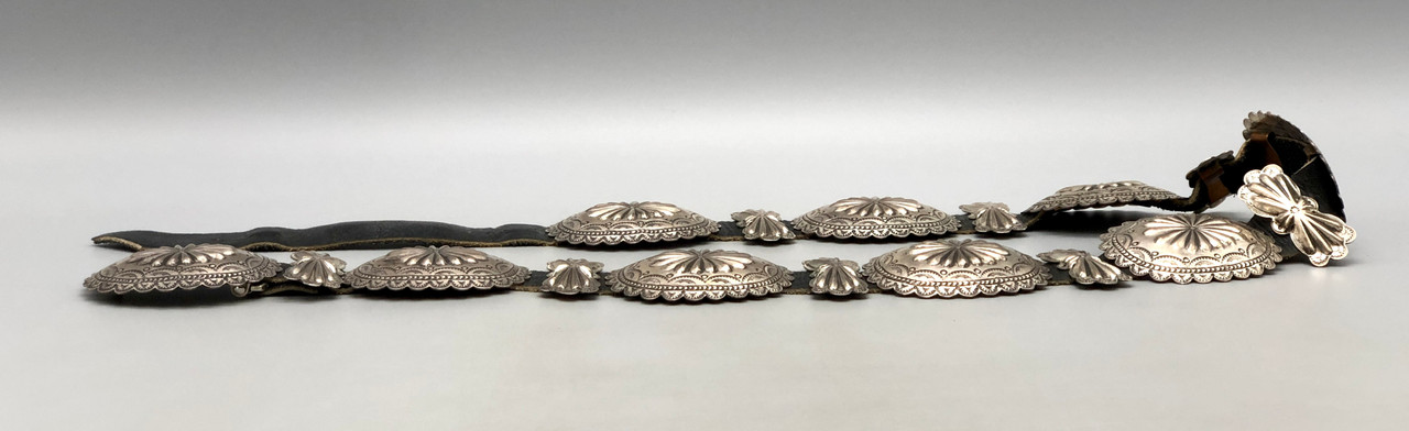 Vintage Southwestern Silver Tone‎ Stamped Oval Concho Belt Boho Western 29.5\