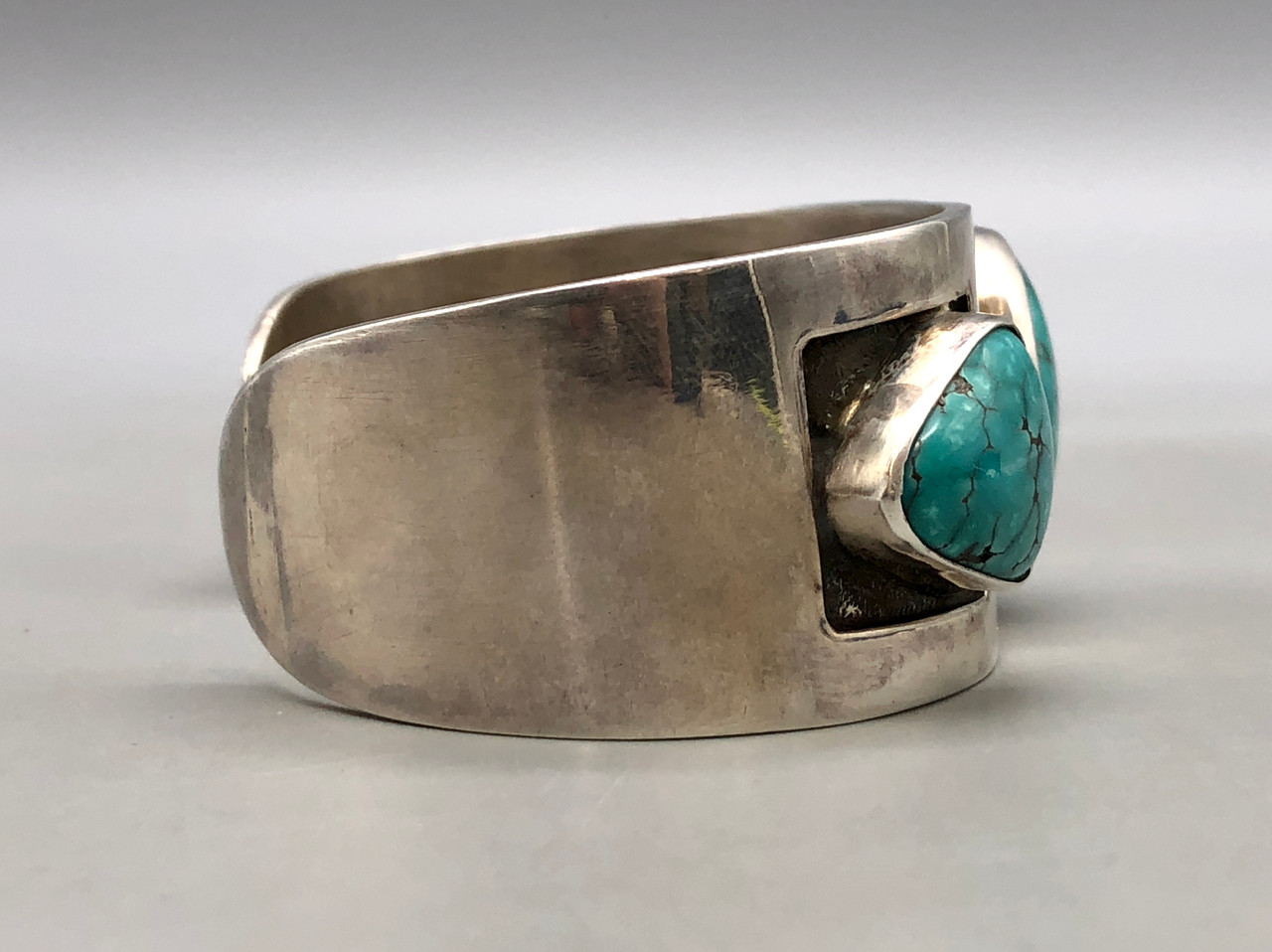 サントドミンゴJulian Lovato ウォッチバングル‼️アンティーク時計付 サントドミンゴJulian Lovato ウォッチバングル‼️アンティーク時計付