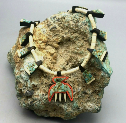 Santo Domingo necklace