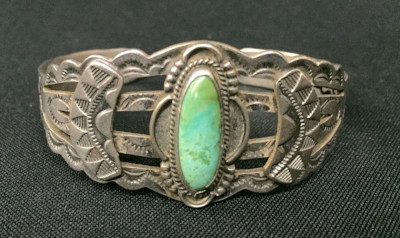 turquoise bracelet