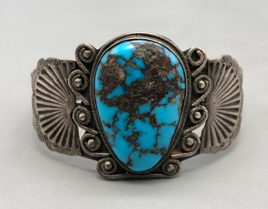 Older Bracelet With Super Turquoise Stone!