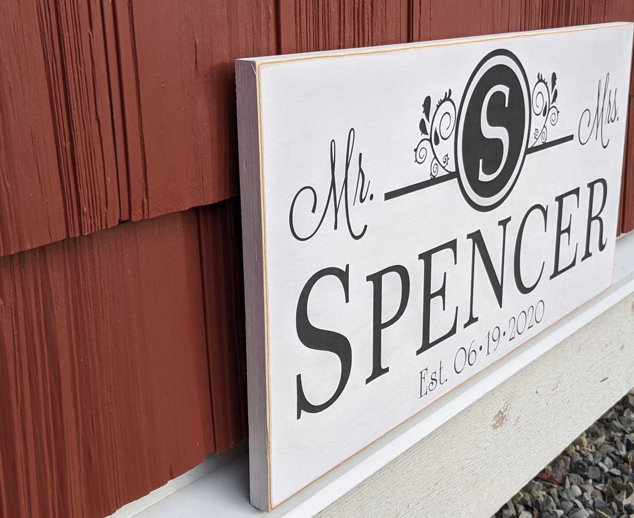 monogram newlywed sign with mr & mrs