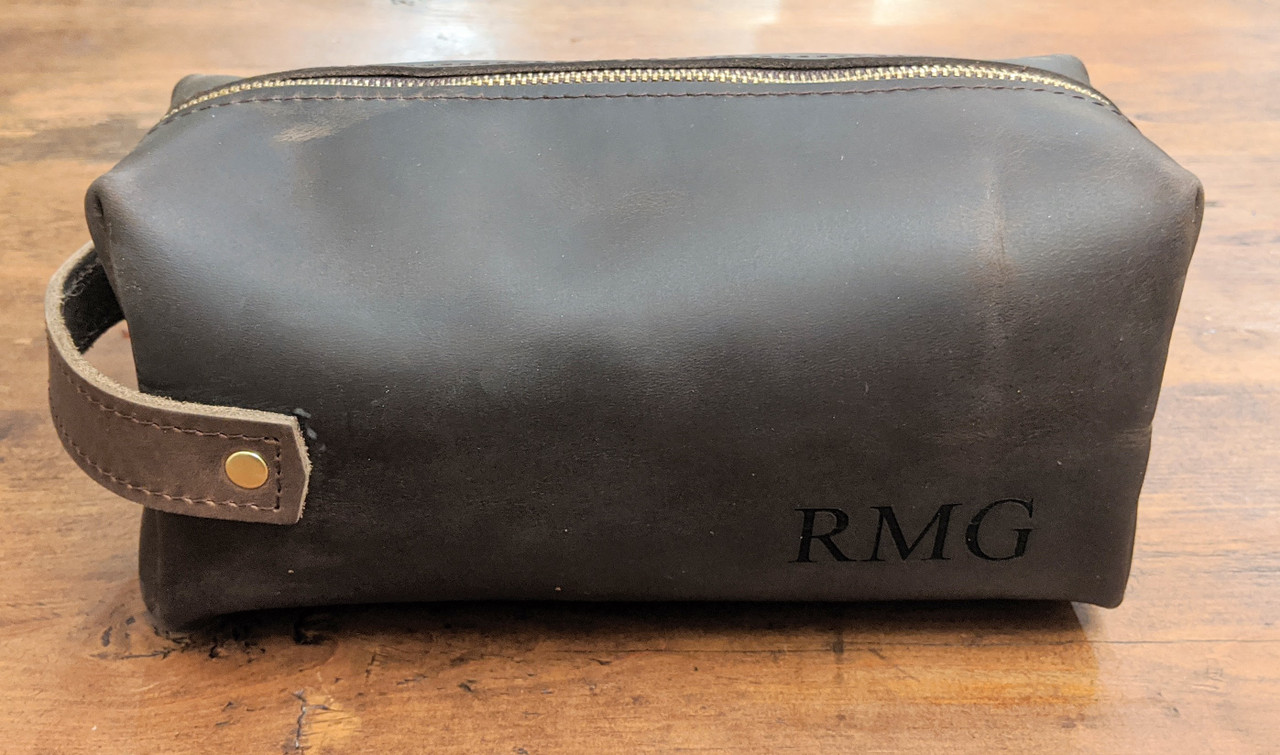 Engraving example on High Line Pouch by Rustico