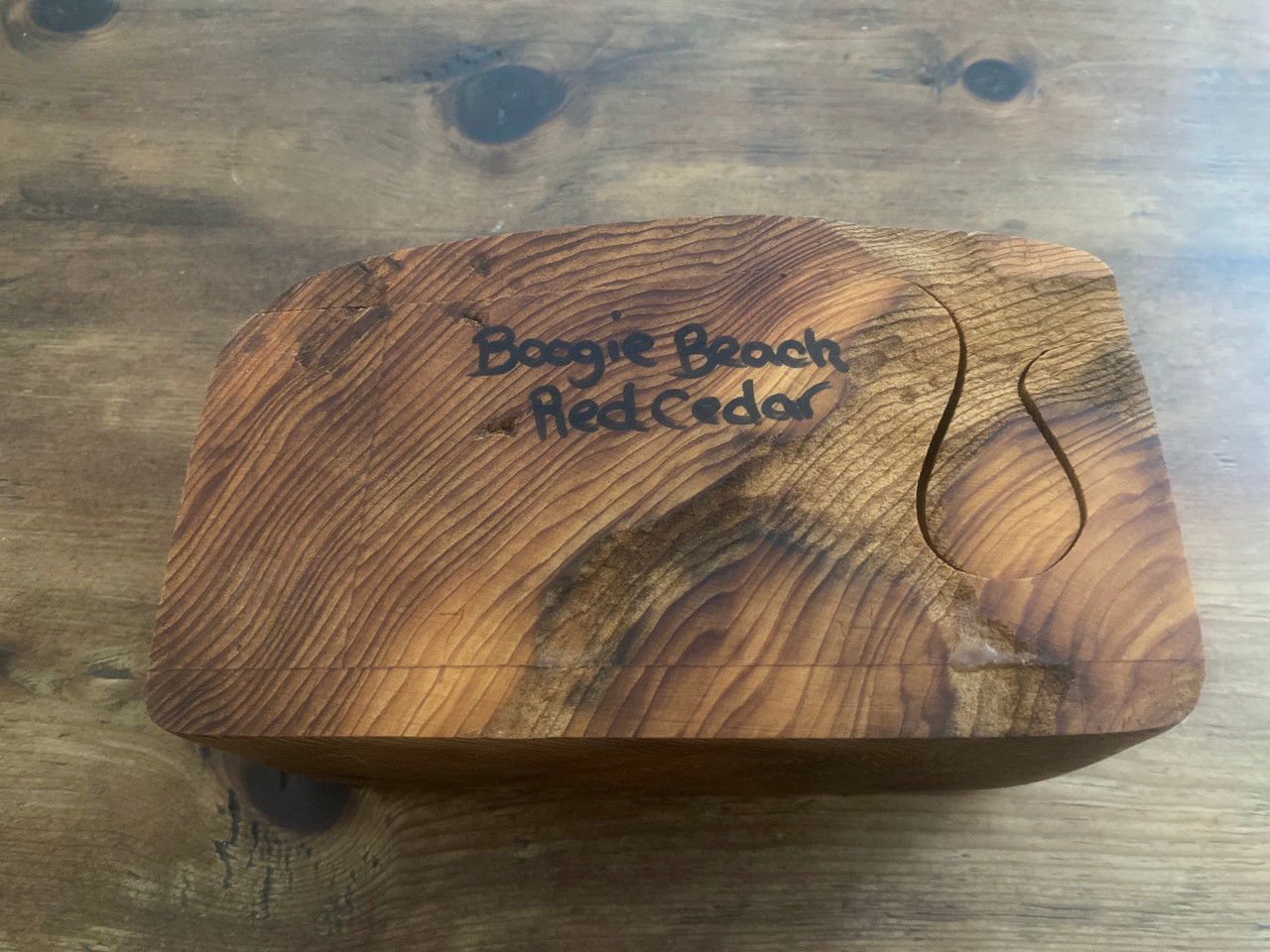 Boogie Beach Trinket Boxes – Pacific Red Cedar - Personalized Beachy Keepsakes for Jewelry & Mementos - Bottom View
 Boogie Beach Trinket Boxes – Pacific Red Cedar - Personalized Beachy Keepsakes for Jewelry & Mementos - Bottom View