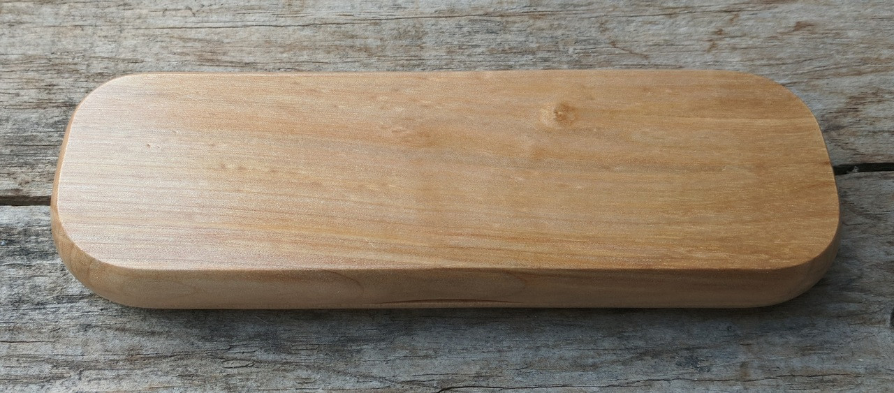 Maple wood pen case