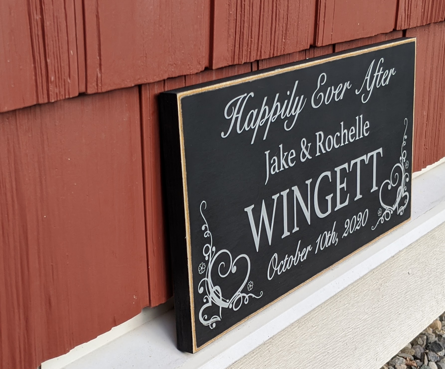 Side View of Personalized Sign with Happiliy Ever After Side View of Personalized Sign with Happiliy Ever After